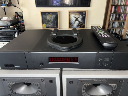 Rega Apollo Vintage Cd Player - Working - Original Remote — image 1