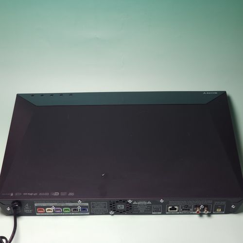 Sony BDV-E2100 5.1 Smart 3D Blu-Ray Home Cinema Cinema System - READ DESCRIPTION — image 4