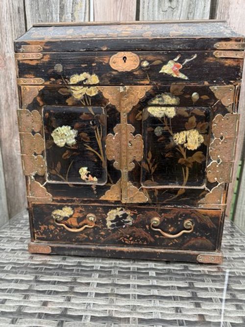Antique Japanese Meiji Period Lacquer Jewellery Cabinet Box - Inlay Detail-AS IS