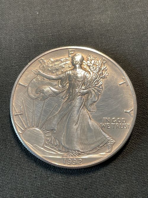 1 Oz 999 Fine Silver 1992 American Eagle Silver Dollar — image 1