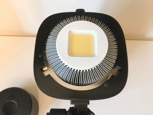 NEEWER CB60 Continuous LED Studio Light w/ remote and bowens refelctor. — image 4