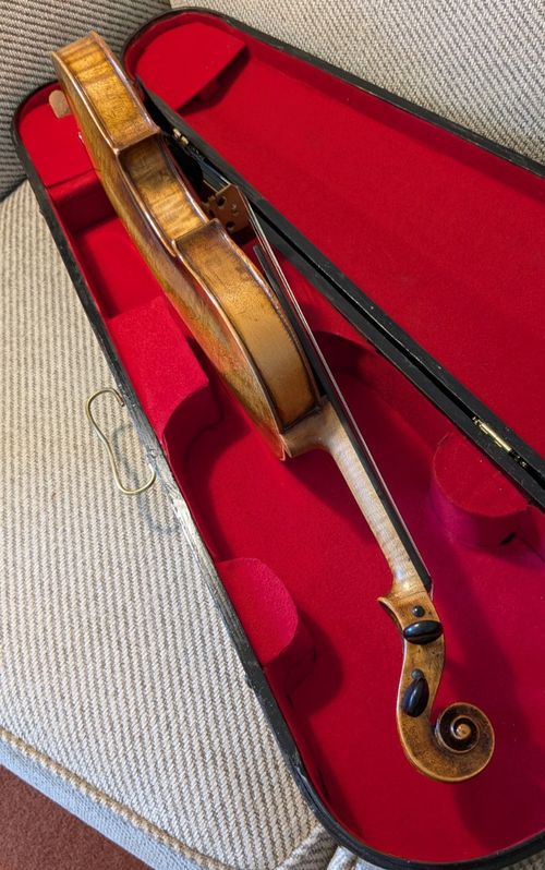 Jon. Bapt. Schweitzer 1813 Antique Violin and case. — image 21