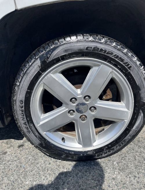Jeep Compass Good Condition ￼ — image 8