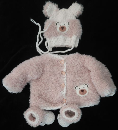 lillbees hand knitted beige cream  faux fur bear baby set jacket hat shoes 0/3m — image 11