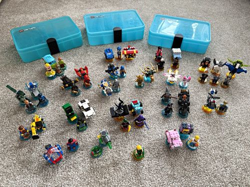 LEGO Dimensions Lot Minifigures, Vehicles & Storage Cases - Sonic, DC, Ninjago