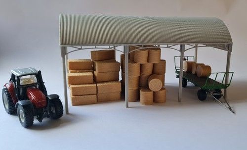 Model Railway miniature scenery Farm Barn Rounded Top Open 1.76 OO Gauge