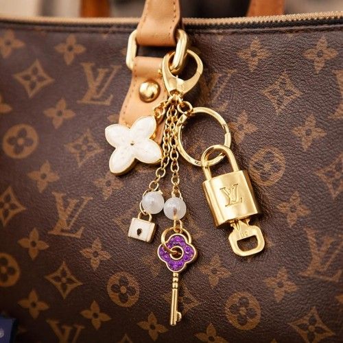 Authentic Louis Vuitton Gold Padlock 🔑 Unbranded Keychain Bag Charm LV