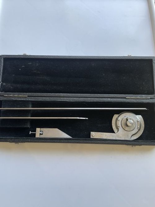 Starrett tools no 364 bevel protractor 7” and 12” blades with case