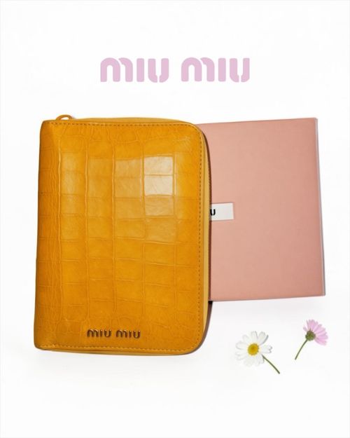 Vintage Miu Miu Yellow Croc Agenda Cover w/ Box & Tissue — image 1