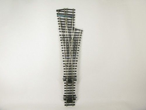 Peco SL-E199 3 Way Point Turnout, Medium Radius Electrofrog C 75 OO Gauge Track