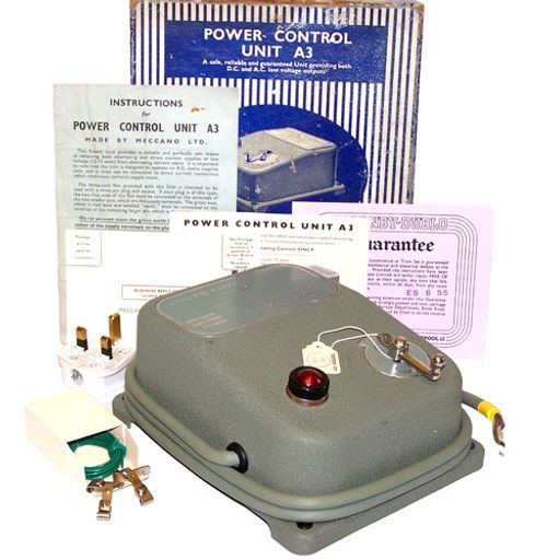 VERY GOOD 1955 MECCANO A3 POWER CONTROL UNIT BOXED FOR HORNBY DUBLO MODEL TRAINS