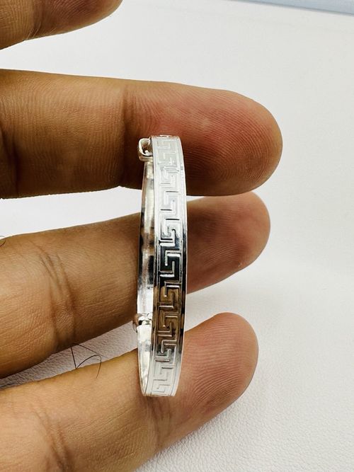 925 Sterling Silver Personalised Baby Christening Bangle  Gift Boxed - New — image 7
