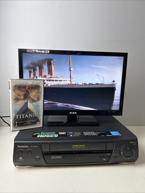 Panasonic NV-HD620 VHS VCR Video Player Recorder Hi-Fi NICAM Working (No Remote)