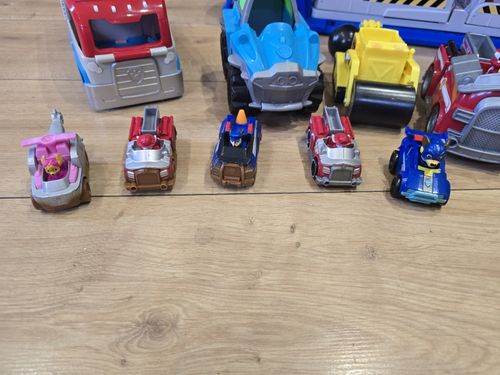PAW Patrol Vehicle Bundle: Transporter Truck Playset with 12 Vehicles + Truck — image 2