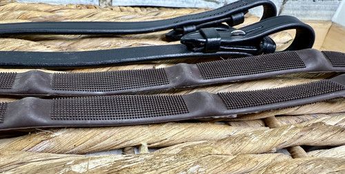 Mega Grip Flexi Reins - Rubber Blocks - Leather - Brown/Black - Billet Ends - XC