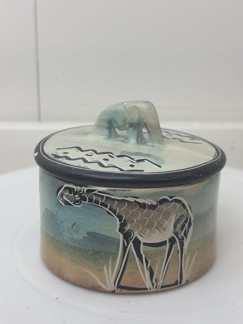 Beautiful Handmade Ethnic Soapstone Safari Designed Trinket Box — image 5