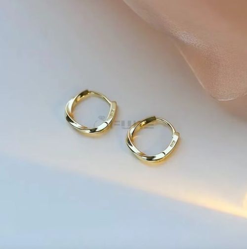 Small 18ct Gold Plated 925 Sterling Silver Oval Huggie Hoop Earrings