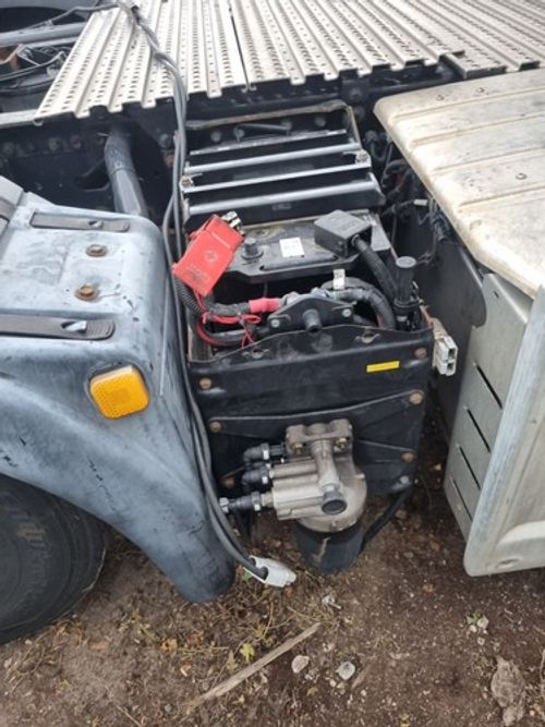 MAN TGX 2021 Batter box, battery asembley box