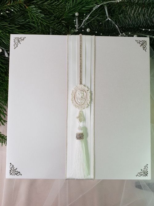 Wedding photo album in a gift box size. Size Photo Album 22x22.5cm.( 200 photo) — image 7