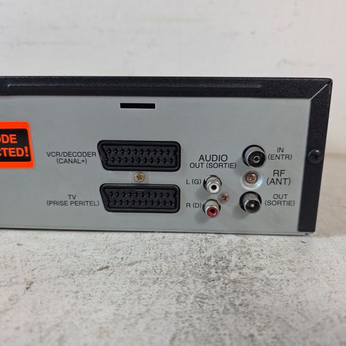 Aiwa VHS Video Cassette Recorder HV-FX5100K VCR NICAM HiFi Stereo PAL Tested — image 10