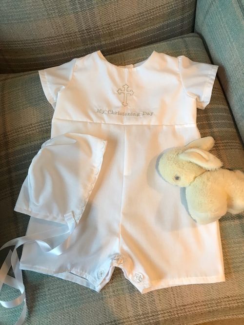 BOYS CHRISTENING ROMPER SUIT AND BAPTISM BONNET - PERSONALISED - BABY CLOTHES — image 7