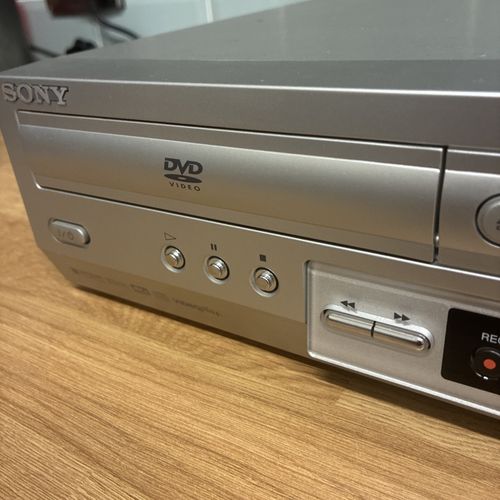 Sony SLV-D950 Dolby Digital DVD Player/Video Cassette Recorder No Remote TESTED — image 15