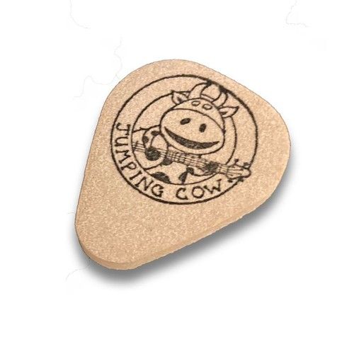SYNTHETIC FELT PICK - PLECTRUM FOR UKULELE & BANJO - JUMPING COW - WARM SOUND