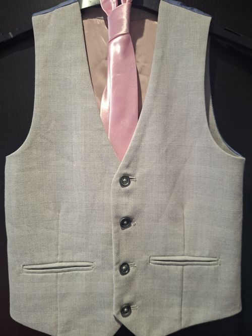 River Island Boys Grey Waistcoat & Trousers Set 9 Years — image 2