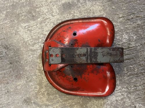 Massey Ferguson 35 tip up seat — image 2