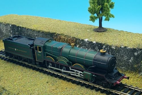 HO Gauge Vintage Steam Locomotive Train Model Railway Engine + Tender — image 1