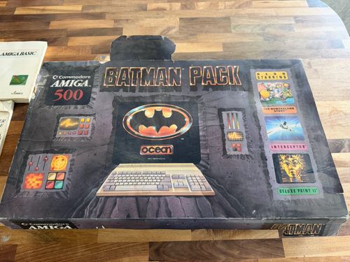 Commodore Amiga 500 Batman Pack Bundle w/ Manuals, Software, 2 Joysticks — image 1