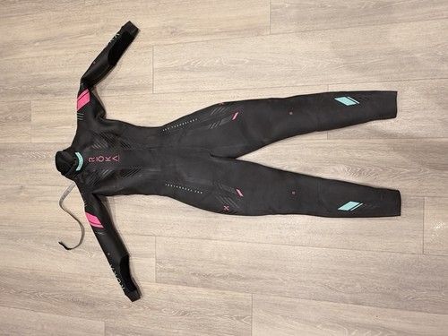 Roka Maverick X.3 Women’s medium Wetsuit