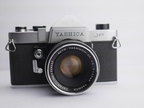 Yashica Auto Yashinon-DX  50mm f2 Lens + JP camera — image 2