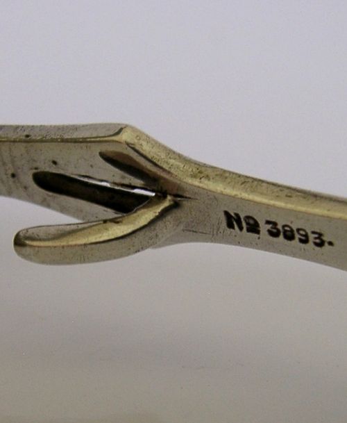 ENGLISH SOLID STERLING SILVER HOOKED BACK HONEY JAM SPOON 1944 — image 3