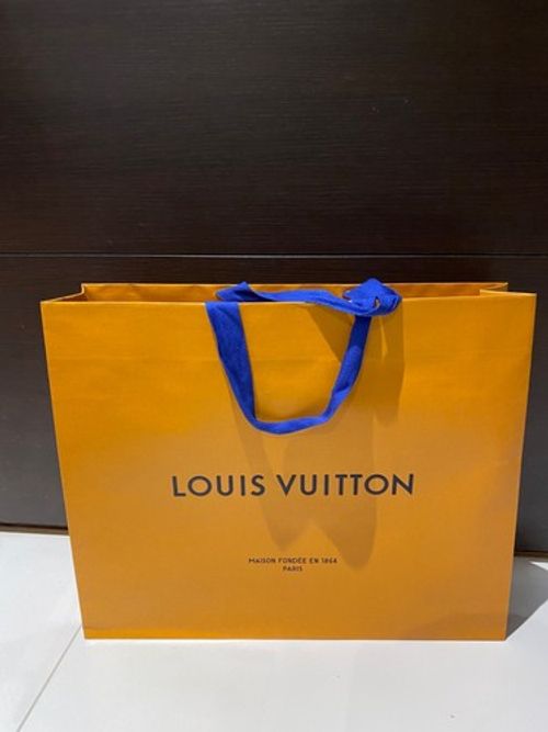 Authentic Louis Vuitton LV Empty Paper Gift Bag Shopping Carrier Bag Tote(Medium