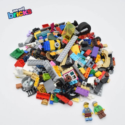 LEGO® - 1kg bricks, parts & pieces + 2 minifigures Bundle - Great Value- Cleaned — image 1