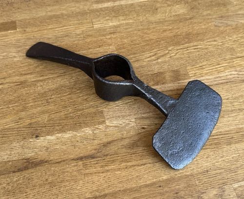 Vintage Small 1.2LB Garden Mattock Hoe Head Chipping Hammer Pickaxe Digging Tool — image 2
