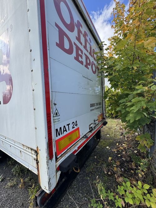 SDC Trailer 2011 Box Van — image 4