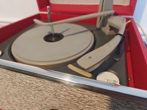  Danette Senator Record Player  1960s Vintage Retro Nice Condition  — image 9