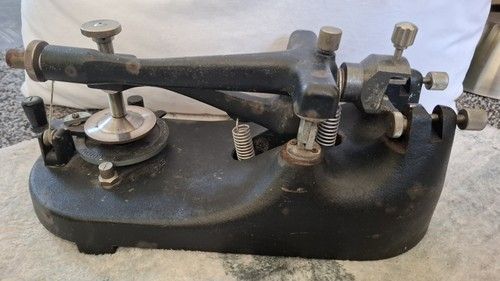 Cambridge Rocking Microtome With Sample Block