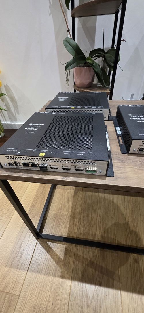 Crestron DM-NVX-350 4k Network Video Endpoint Streaming Encoder/Decoder — image 5