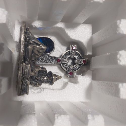 Myth & Magic - Tudor Mint - The Celtic Wizard - 3877 - Missing Crystal — image 3