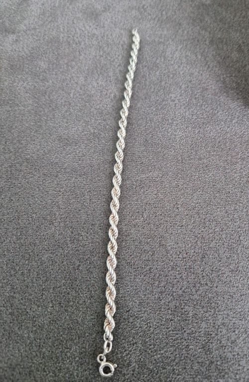 925 sterling silver Rope Chain Bracelet 4 grams in weight  — image 1