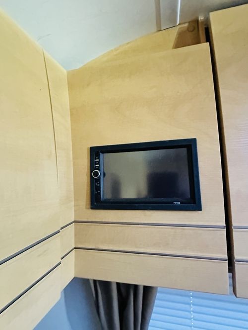Bailey Olympus 462 Off Grid Very Good Condition Caravan — image 10