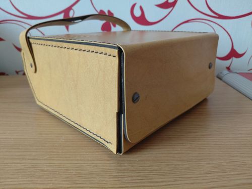 Retro 1960s Front Load Slot RECORD PLAYER Portable Battery Op SPEED IS FAST/SLOW — image 4