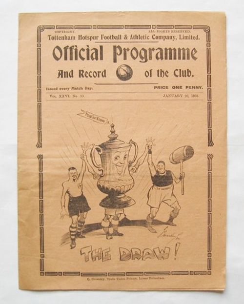 TOTTENHAM HOTSPUR v LEICESTER CITY 1933/1934 *Exc Condition Football Programme*