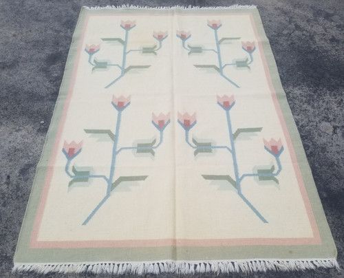 Vintage Handmade Traditional Turkish Floral Wool Kilim Rug 178x165 cm