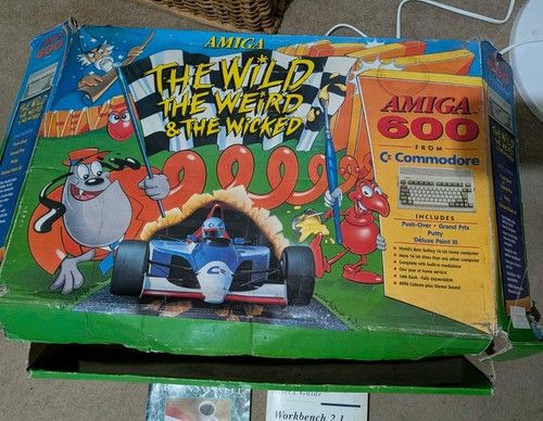 Commodore Amiga A600 wild/weird/wicked Boxed Includes Software