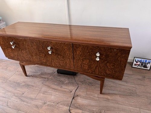 Vintage Mid-Century Burr Walnut Cocktail Cabinet / Sideboard