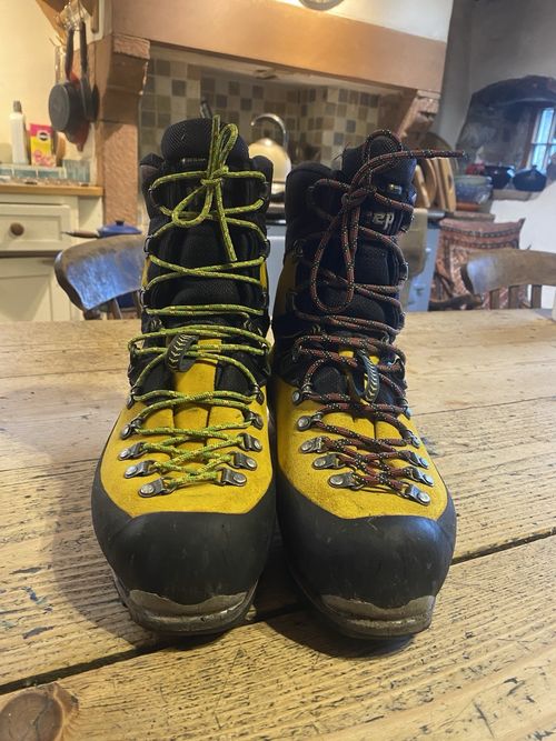 La Sportiva Nepal Cube GTX Men's Mountain Boots Yellow, UK 8 — image 9